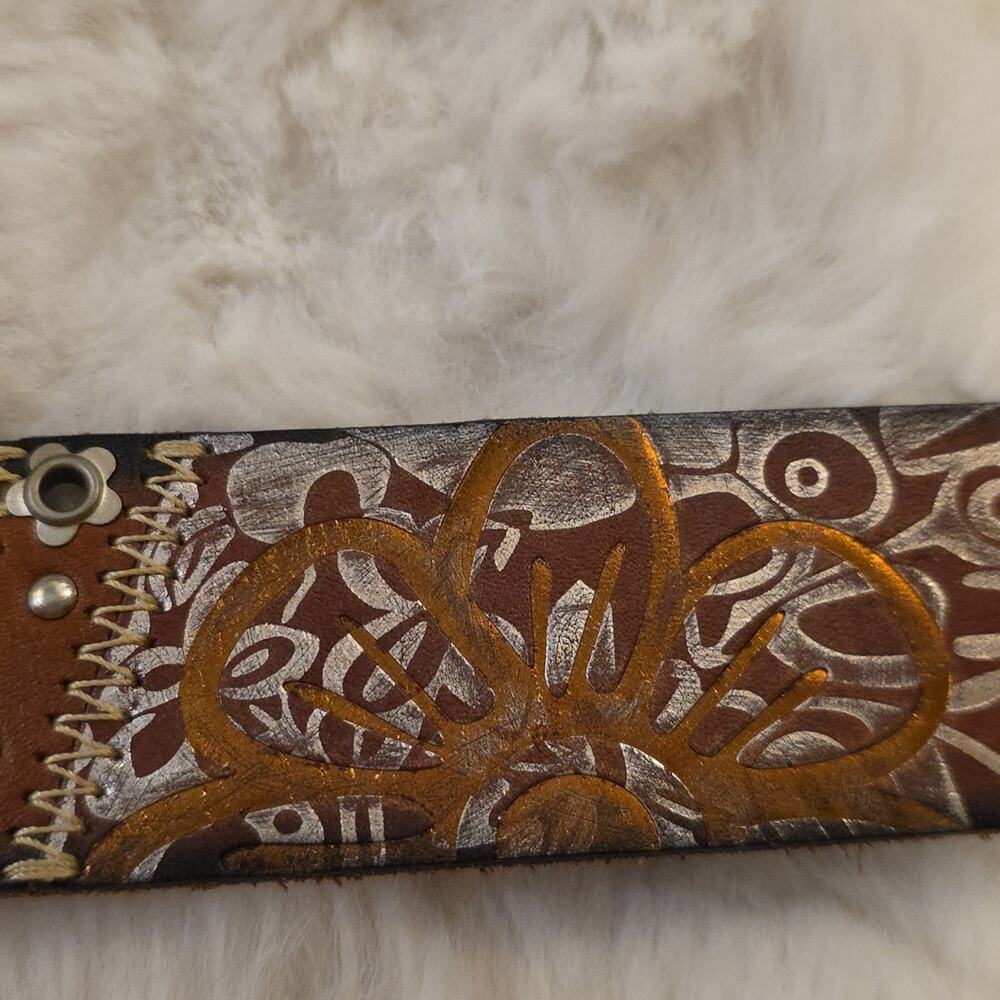 Vintage Fossil Y2k Belt Brown Leather Metallic Accents Studding Womens M - Picture 5 of 14